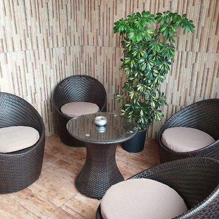 The Starry Night Apartment Batumi Exterior photo